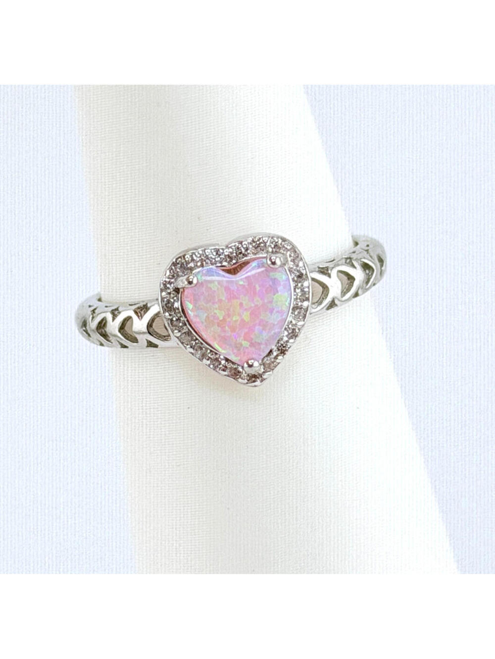 Ryze Party Ring Size 9 White Frost & Pink Opal Heart on .925 Sterling Silver